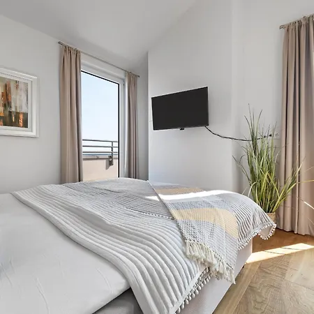 Ocean Queen- Penthouse, Balkon, Ostseeblick, Kamin