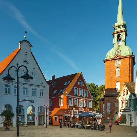 Ocean Queen- Penthouse, Balkon, Ostseeblick, Kamin